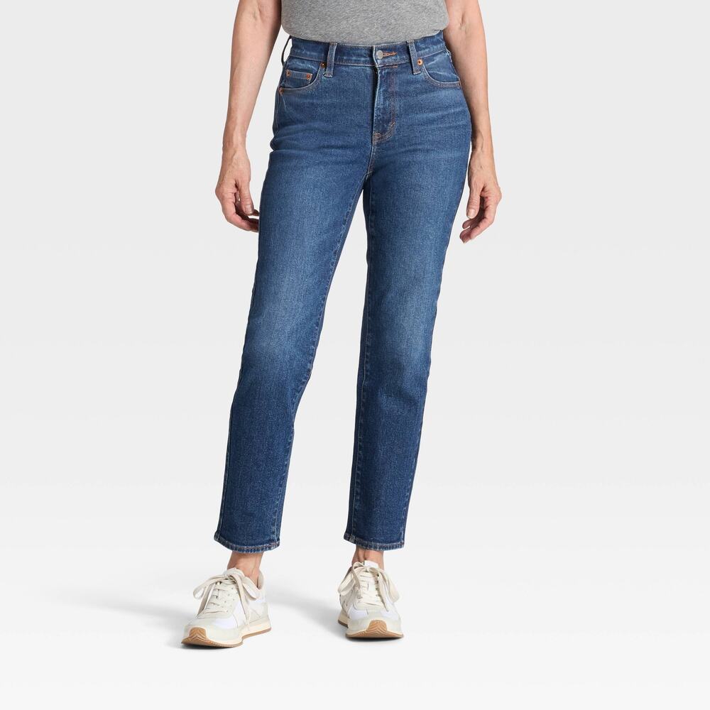 Universal Thread Straight Leg Jeans in Medium Blue Denim